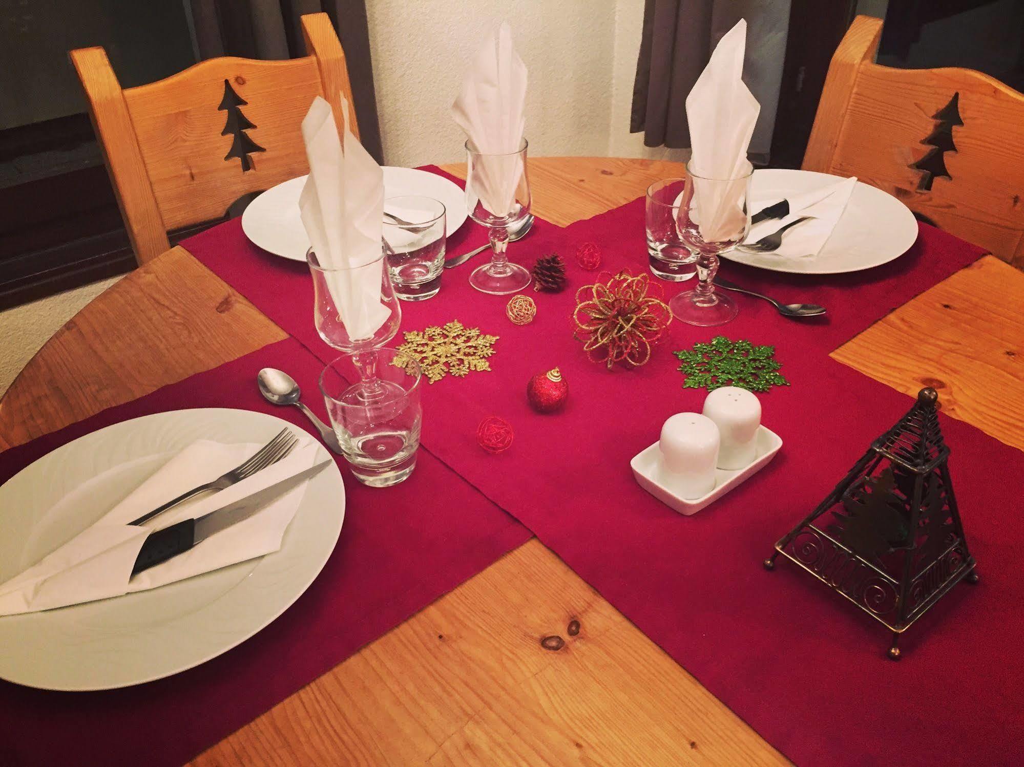 Hotel Les Combelles Chatel Ngoại thất bức ảnh